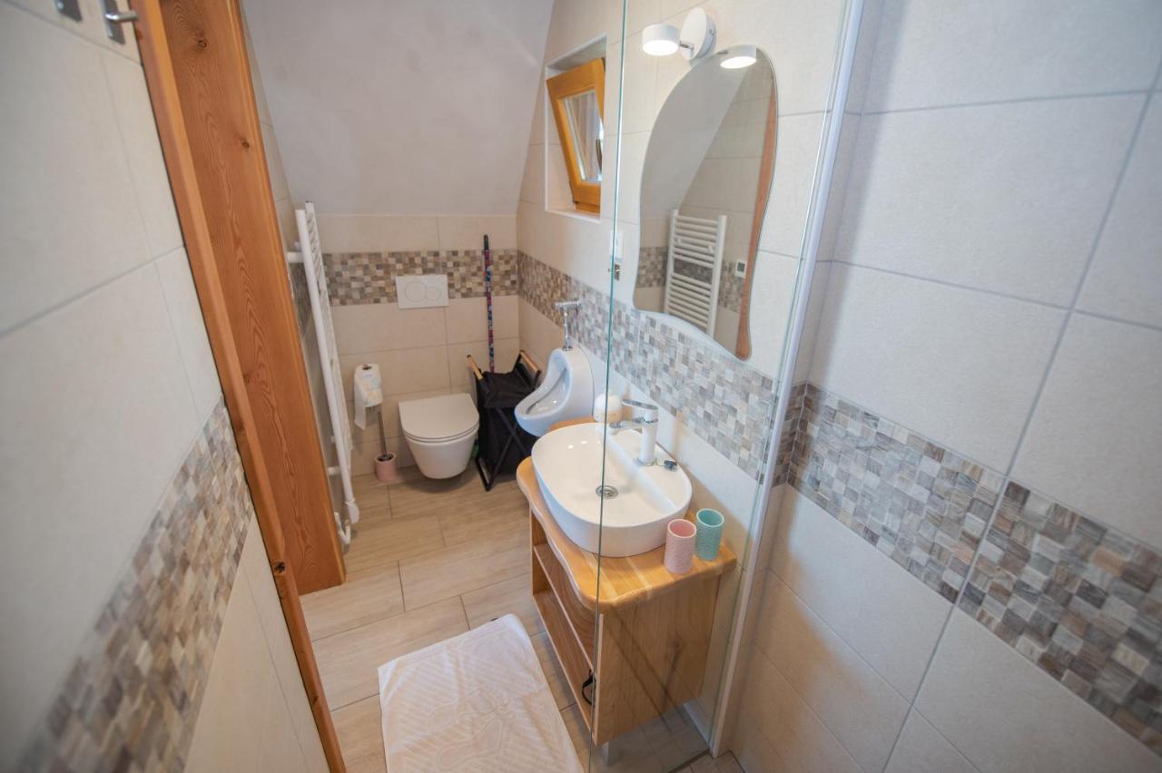 Ivancna Gorica Holiday Home Ernest Zelezni With Hot Tub מראה חיצוני תמונה